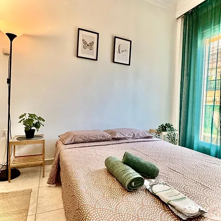 Ferienwohnung Cyriacus Flat In The Heart Of Thessaloniki Exterior foto